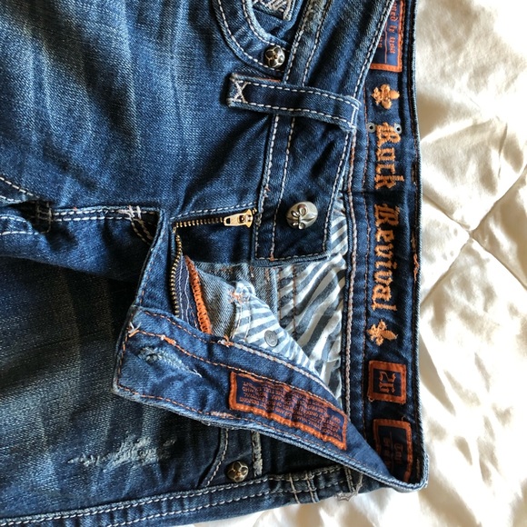 Rock Revival Jeans - Picture 3 of 4